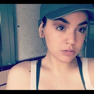 Meet your Posher, Natalie